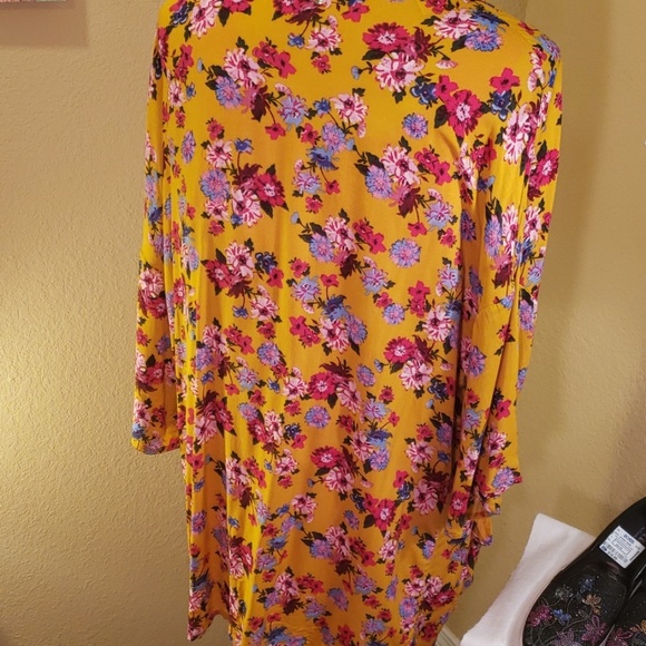 Gold Kimomo with Flower Pattern sz. S-M *NWoT* - Picture 4 of 7
